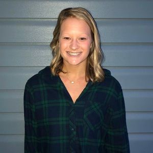 Meet your Posher, Abby